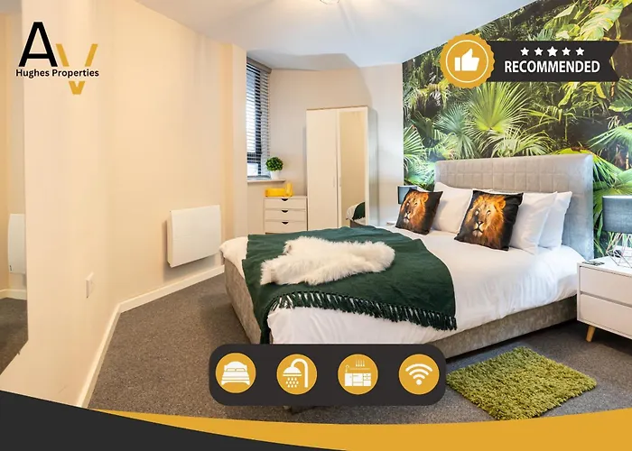 Delightful One-Bedroom Apartment In Salford - Ideal For Short Breaks By Av Hughes Properties